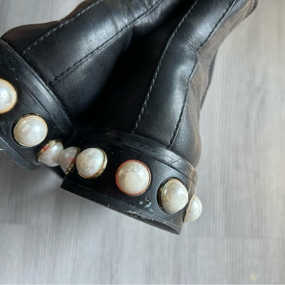 [6.5] Louise Et Cie Classic Black Leather Chelsea Boot Gold & Pearl Hardware - Picture 9 of 13